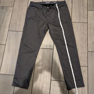 Banana Republic the traveler gray jeans. Size 33/30